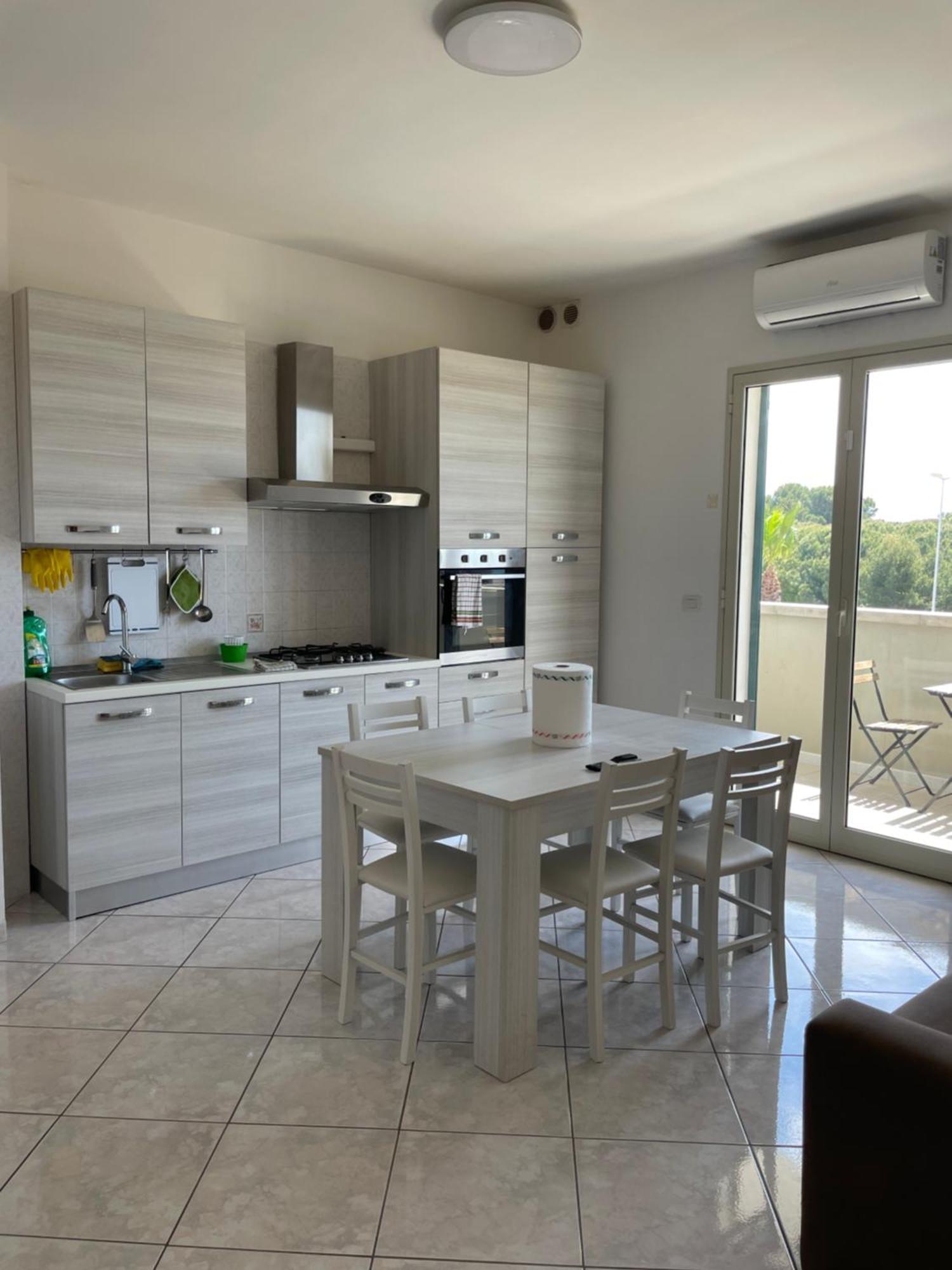 House Nereide, Lovely Apartment Sea View גאליפולי מראה חיצוני תמונה