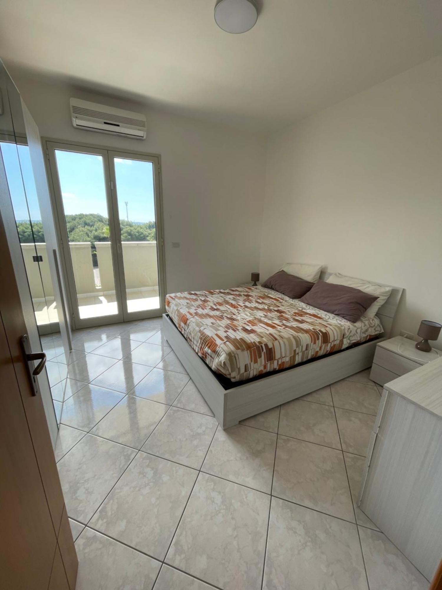 House Nereide, Lovely Apartment Sea View גאליפולי מראה חיצוני תמונה